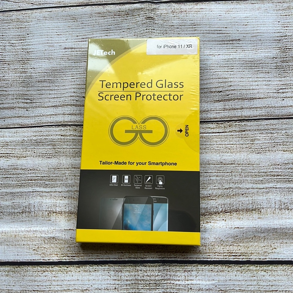 💞 JETech iPhone 11/XR Tempered Glass Screen Protector